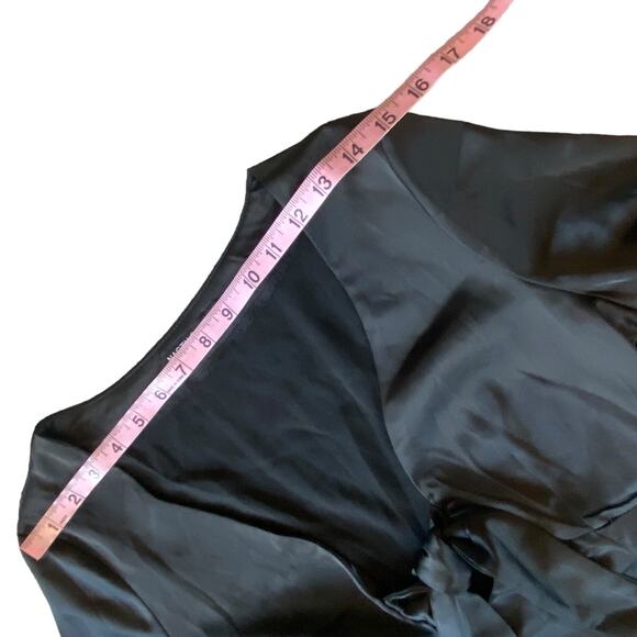 NWOT Nasty Gal Plunge Knot Front Maxi Dress Jet Black Women's Size 6 - Picture 5 of 10
